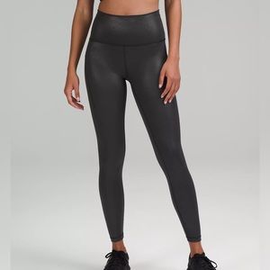 Lululemon Wunder Under 7/8 size 2